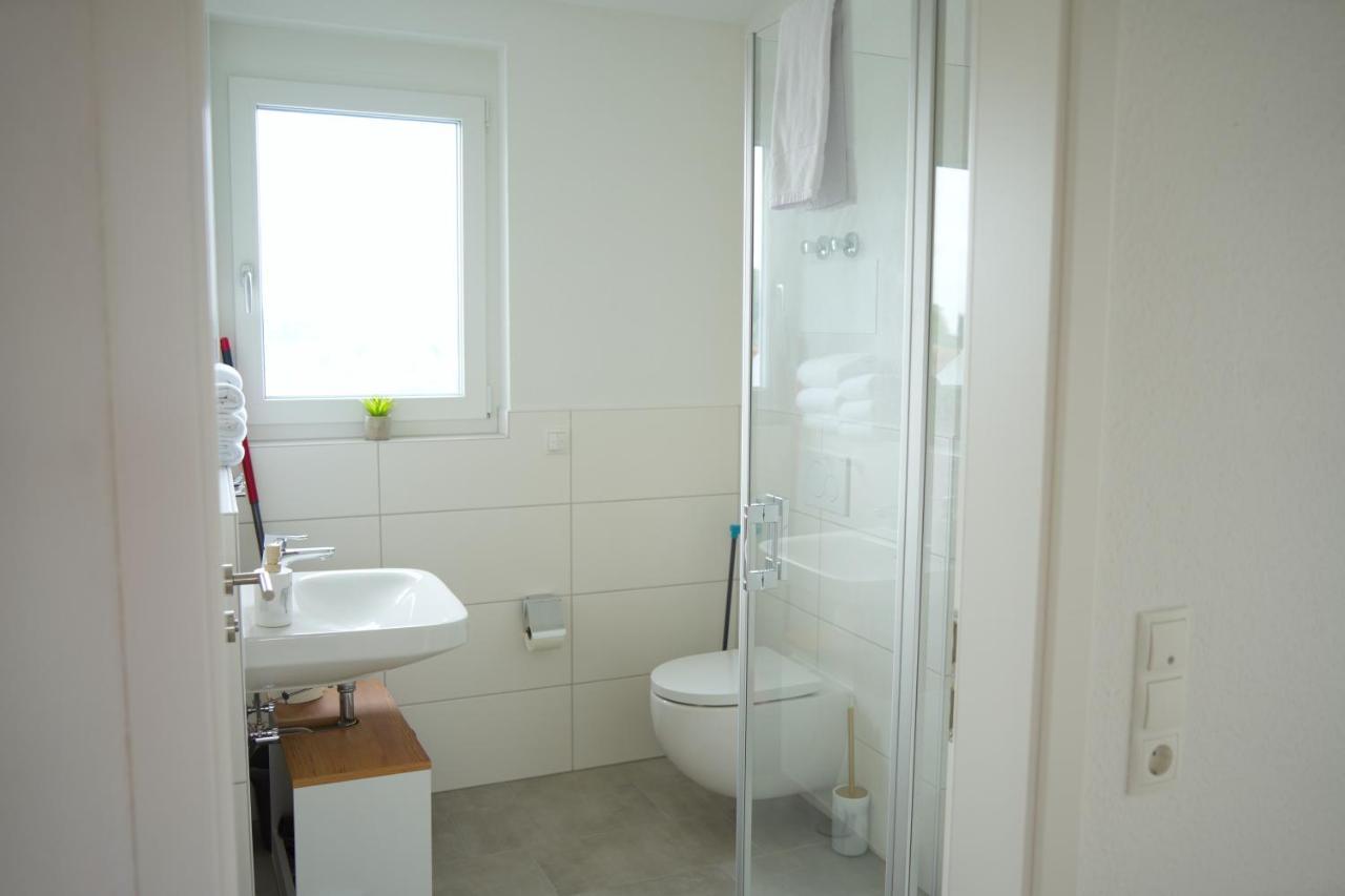 Exklusive Neubauwohnung Mit Wundervoller Aussicht Naehe Europapark Und Rulantica Burgheim エクステリア 写真