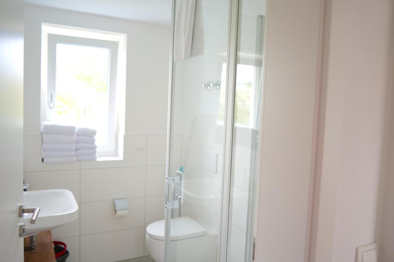Exklusive Neubauwohnung Mit Wundervoller Aussicht Naehe Europapark Und Rulantica Burgheim エクステリア 写真