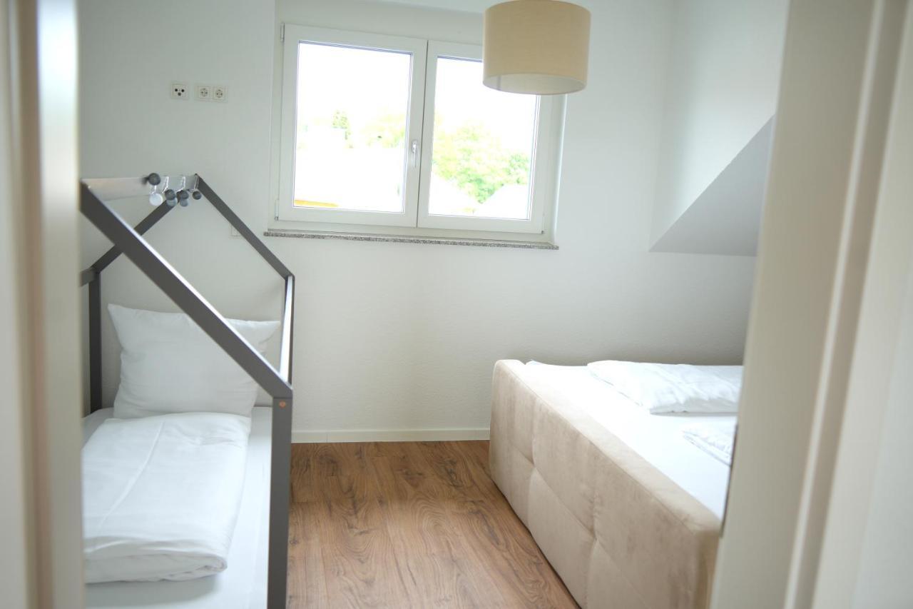 Exklusive Neubauwohnung Mit Wundervoller Aussicht Naehe Europapark Und Rulantica Burgheim エクステリア 写真